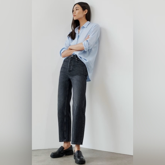 Everlane Black Croc-Embossed Loafers - Picture 7 of 12